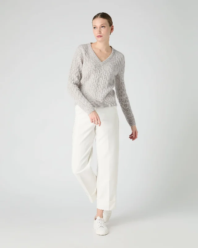 Women's Frankie Cable V Neck Cashmere Sweater Pebble Grey