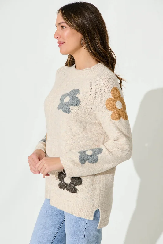 aster-knit-in-beige-with-flower-wool-blend