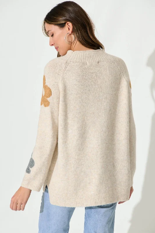 aster-knit-in-beige-with-flower-wool-blend