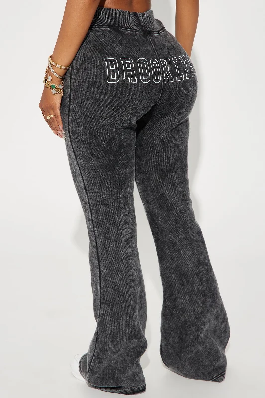 brooklyn-city-washed-sweatpants-black-wash