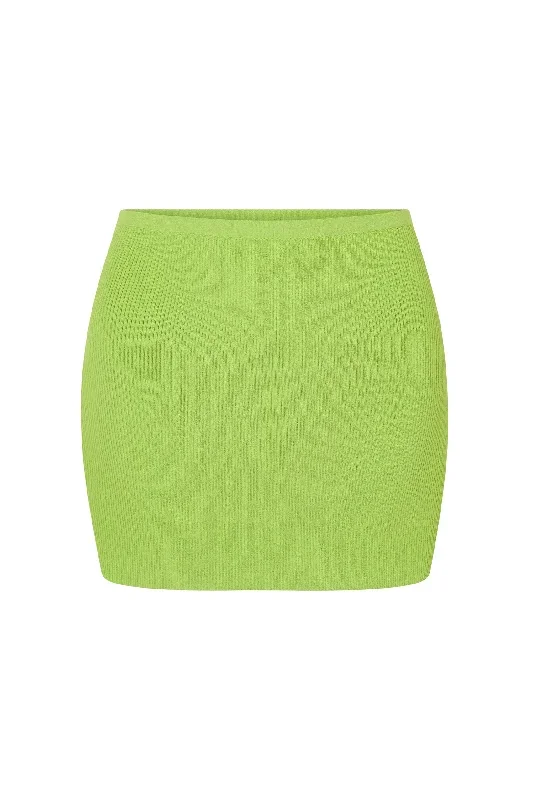 larissa-knit-mini-skirt-in-manzana