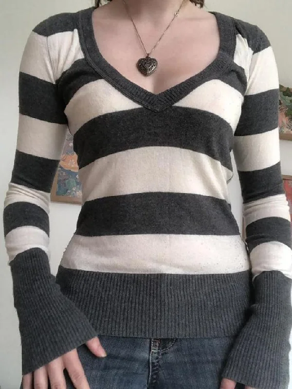 long-sleeve-v-neck-striped-slim-fit-sweater