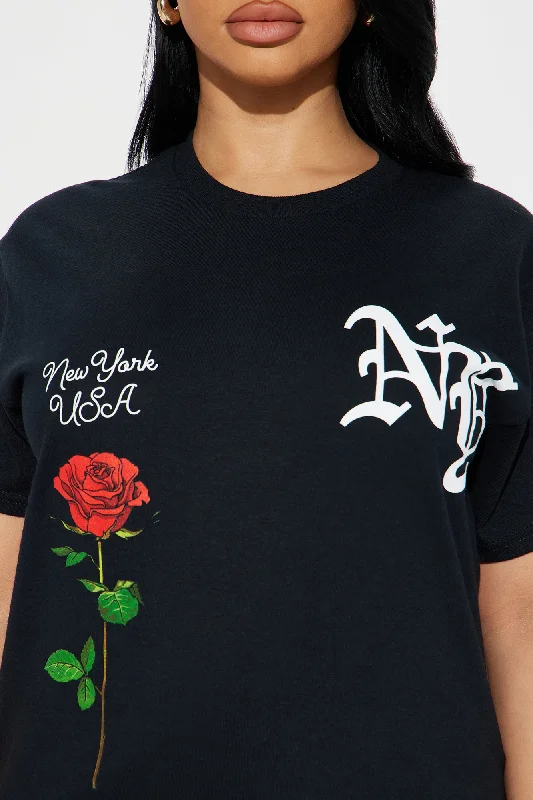 ny-rose-graphic-tee-black ny-rose-graphic-tee-black