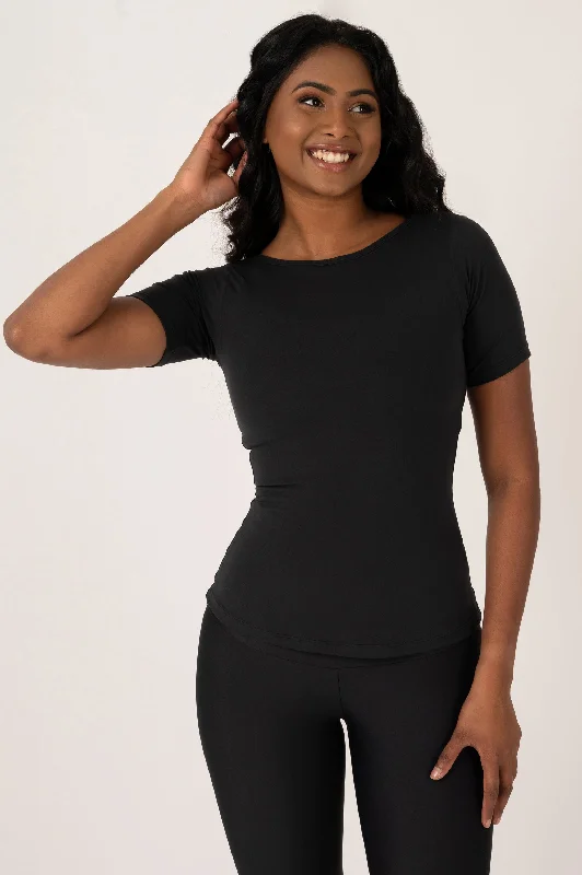 r2w-black-soft-to-touch-fitted-tee-capped-sleeve