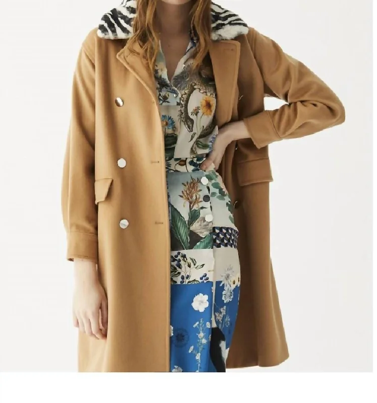 Simone Coat In Camel