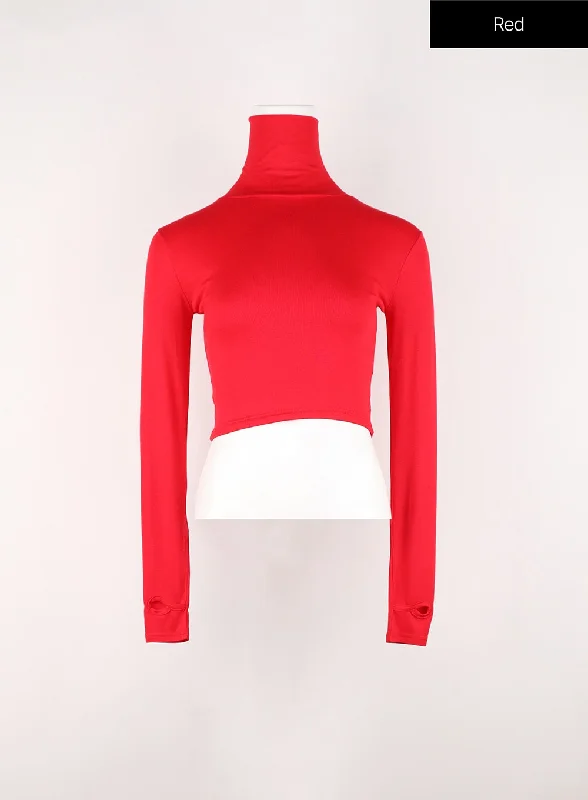 slim-fit-turtleneck-crop-top-in301