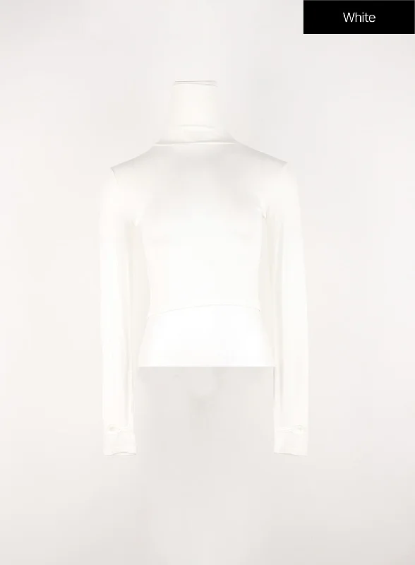 slim-fit-turtleneck-crop-top-in301