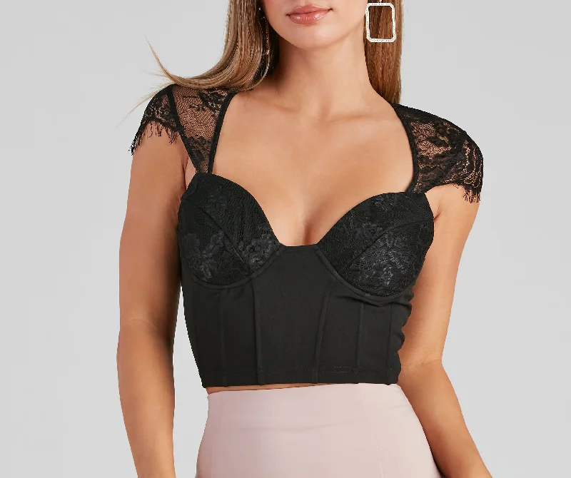 sultry-in-lace-cap-sleeve-bustier-060031381001