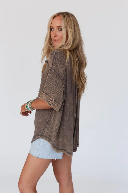 time-flies-round-hem-top-gray