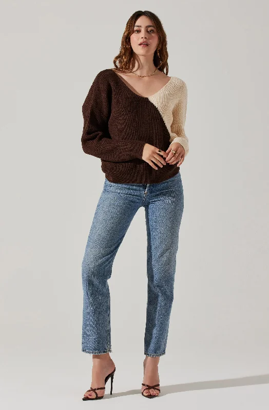 two-toned-twist-back-sweater