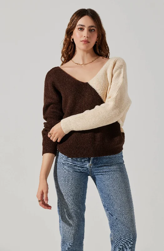 two-toned-twist-back-sweater