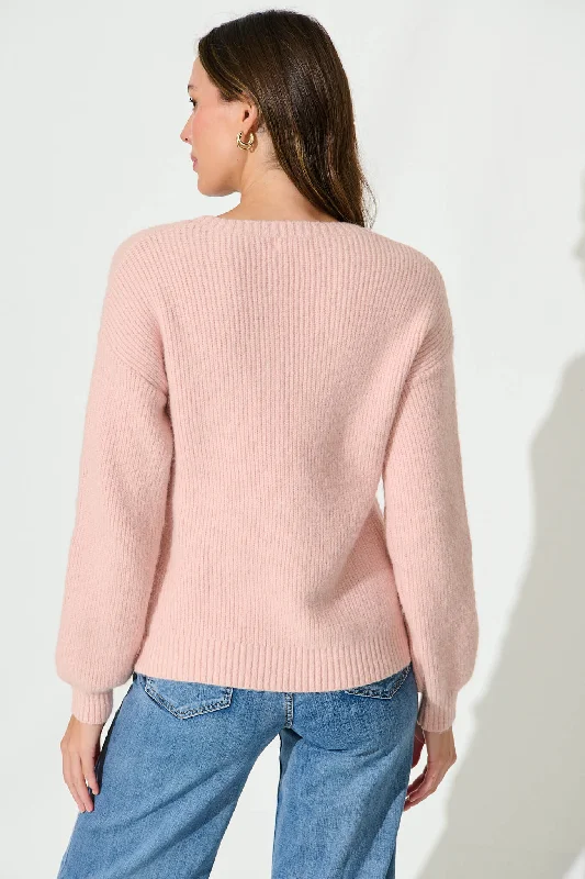 valeria-knit-in-pink-wool-blend