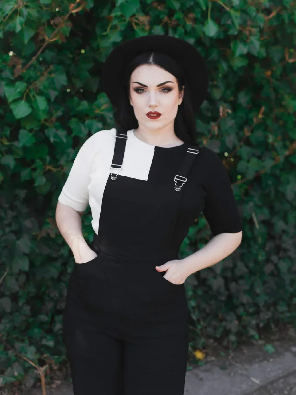 vintage-style-wide-black-land-girl-dungarees